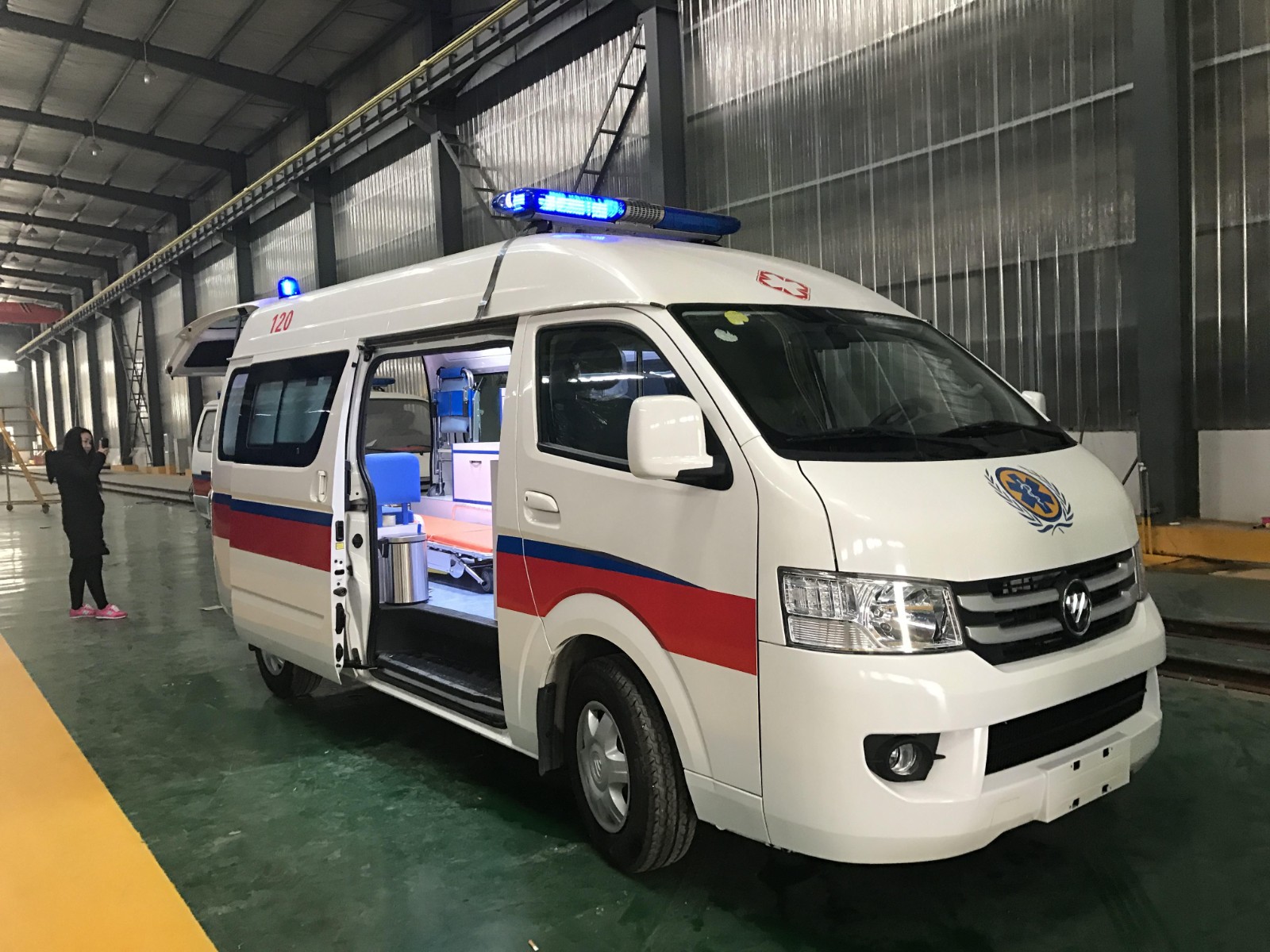 义乌市救护车转院