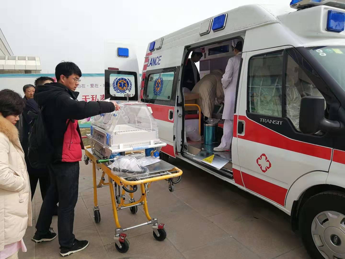 义乌市救护车转院